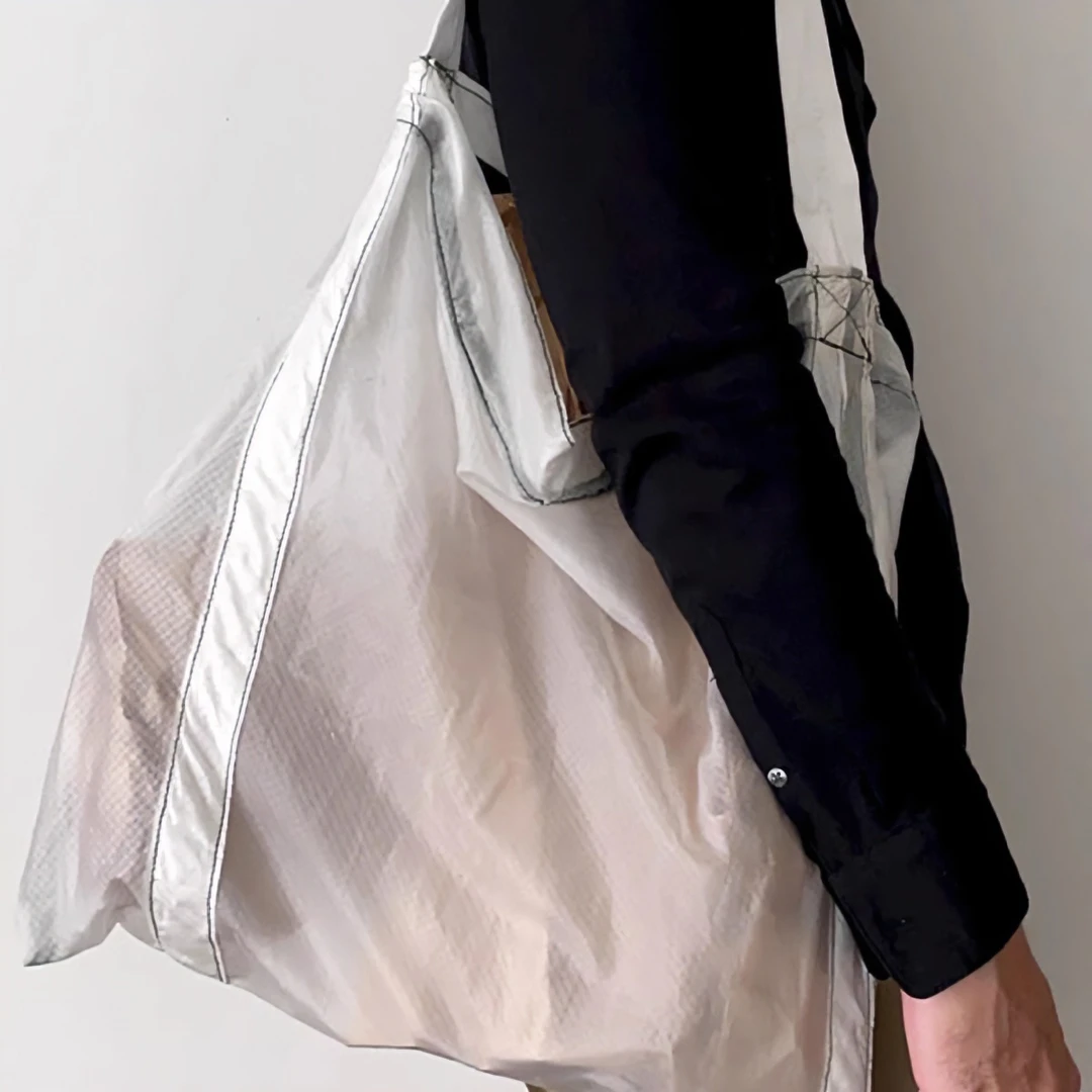 进口日本PUEBCO简约日系复古降落伞斜跨包拎包潮手提袋男士旅行