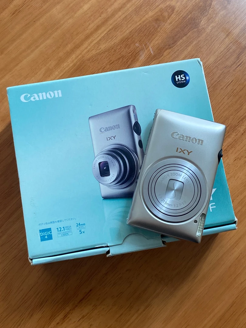 95新 Canon/佳能 ixus220，网红款，几乎全新，成色如图，功能完好