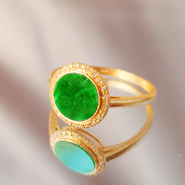 18K金翡翠钻石圆牌度母戒指 G4316