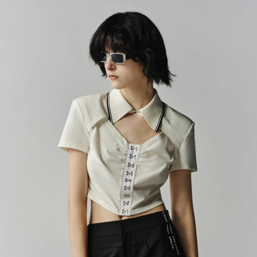 Auuuu/uhot 显瘦辣妹设计感白色T恤 UWSRC5T346