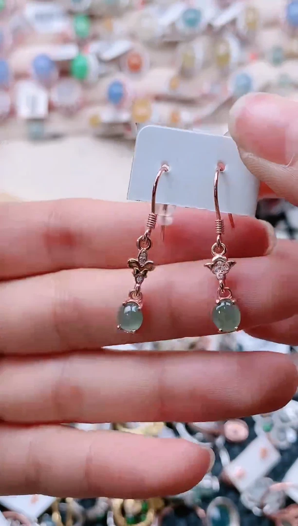 【闪购商品】翡翠戒指银S925镶嵌天然A货翡翠