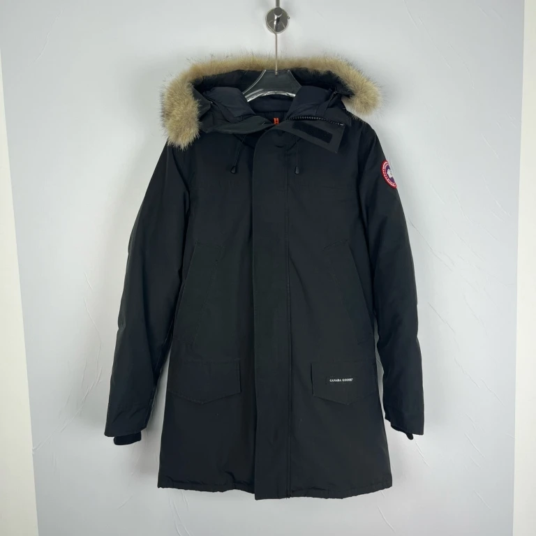CANADA GOOSE羽绒服/连帽毛领羽绒服外套/公价1.55W/1075