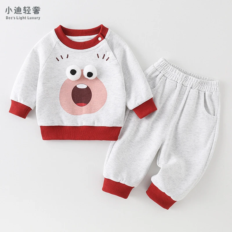 新款宝宝秋装哈衣洋气卡通两件套周岁婴儿春秋外出服套装时尚童装