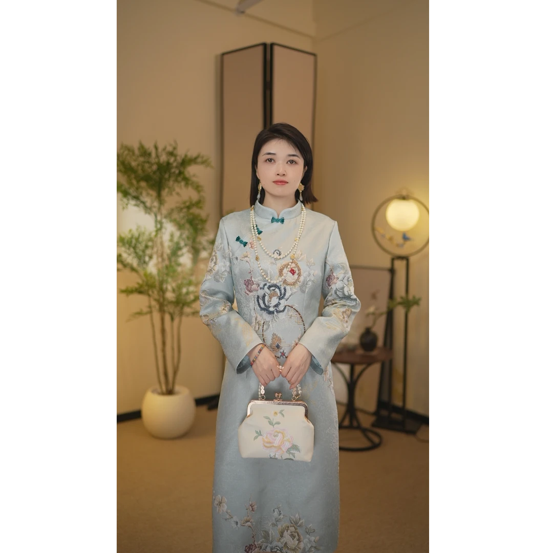 秋冬新款【花好月圆】郭风古韵提花香云纱刺绣连衣裙HS24859