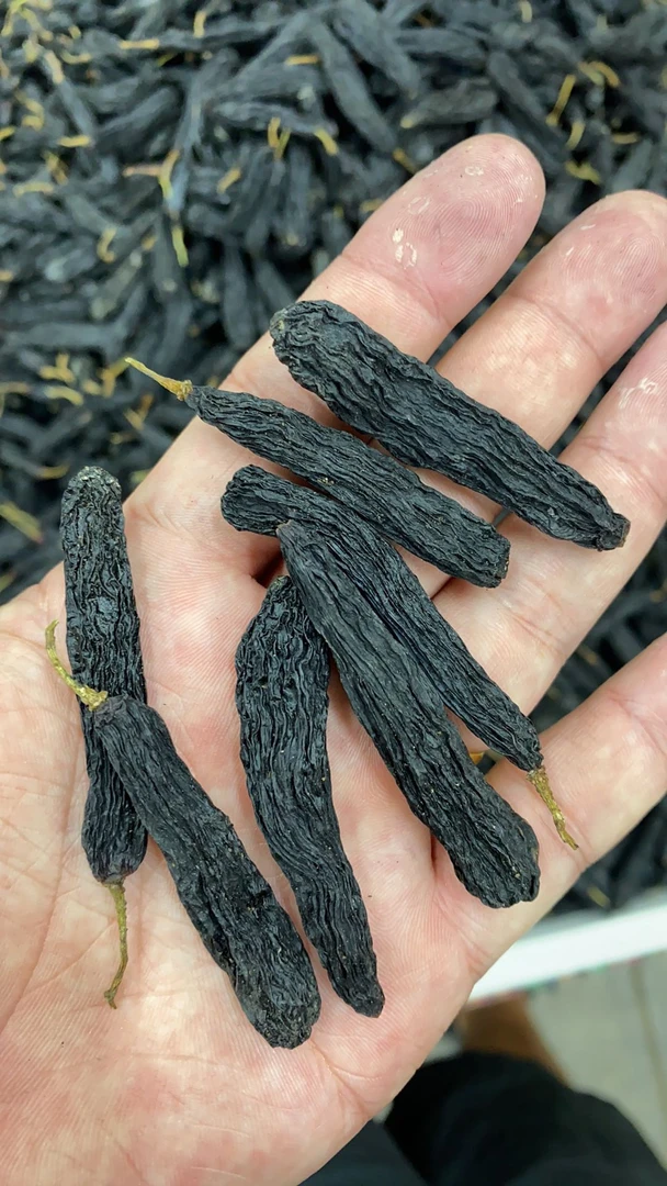 葡萄干新疆特产蓝宝石葡萄干