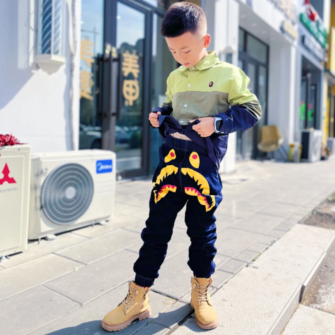 2045【大黄鲨】动漫卡通儿童牛仔裤