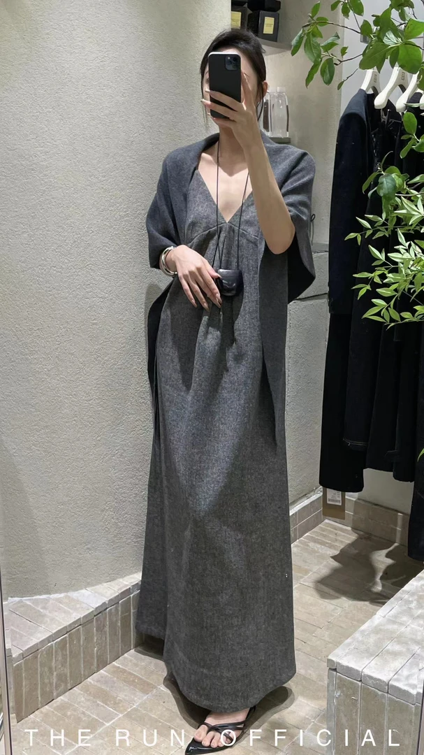 The Run轻奢V领显瘦吊带裙 6320（福福）