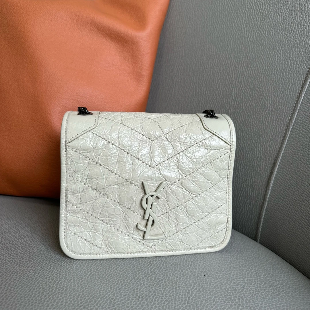 95新 YSL/圣罗兰 niki迷你白色油蜡皮HS01233