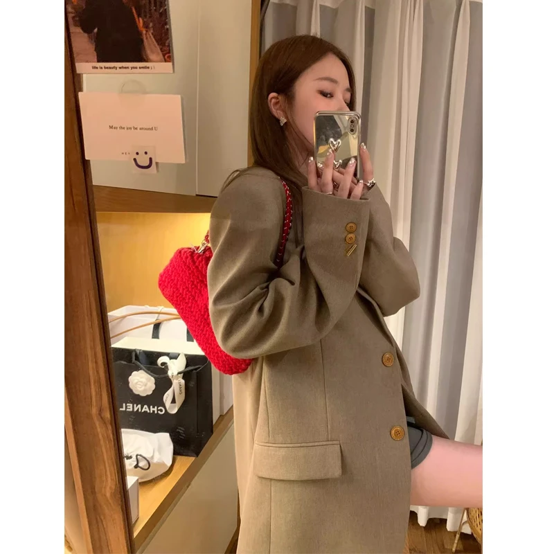 2025春秋款高级感廓形卡其绿西装外套女宽松老爹休闲西服