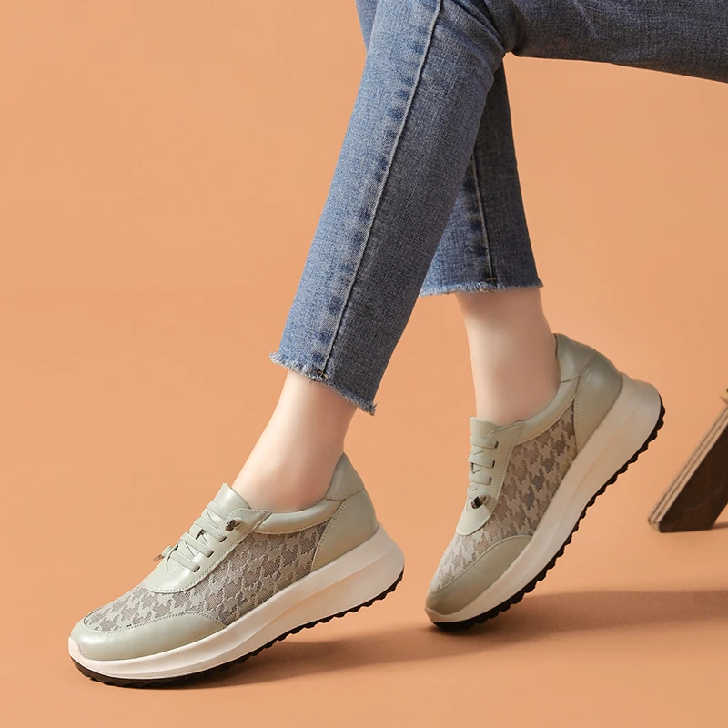 宽楦轻便舒适单鞋2025夏季网纱透气软底鞋真皮厚底休闲健步旅游鞋