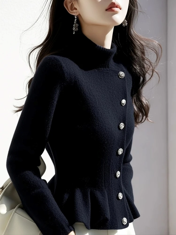 今年流行爆款黑色木耳领毛衣女2024冬季加厚收腰显瘦内搭针织上衣