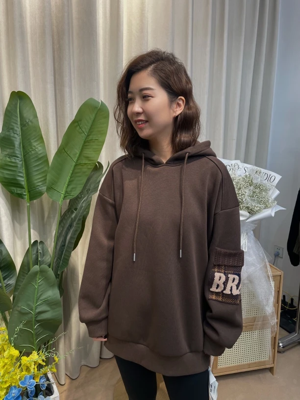 廖四喜推荐加绒连帽卫衣