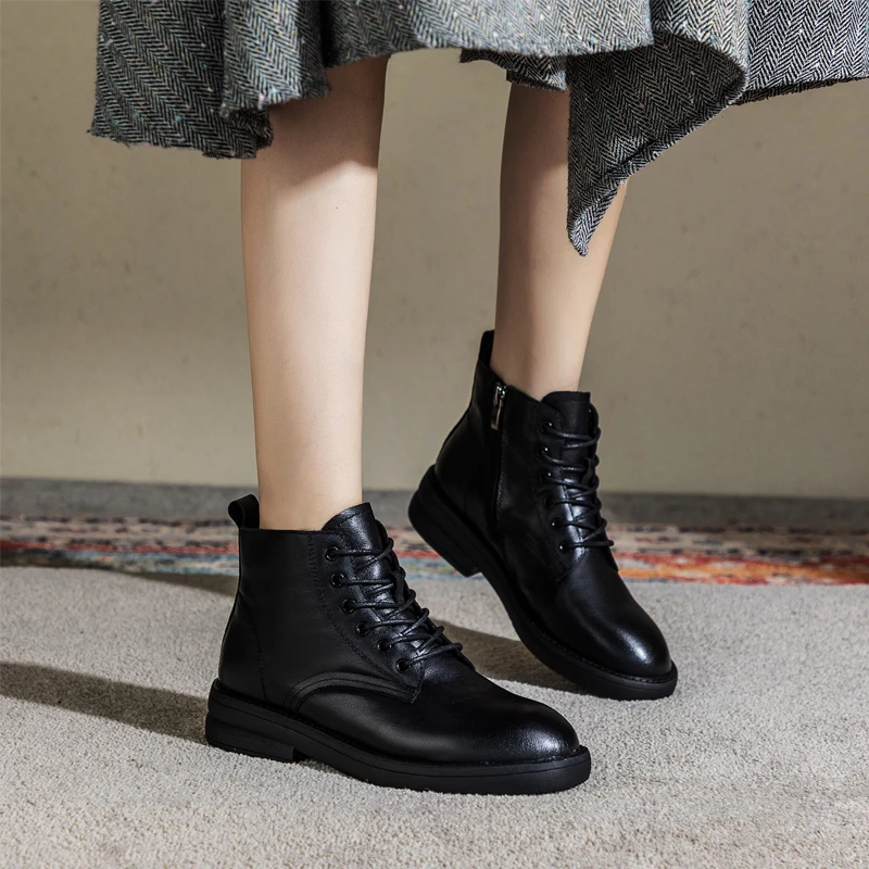 （断码福利）327-3头层牛皮低邦侧拉链平跟显瘦百搭透气马丁靴