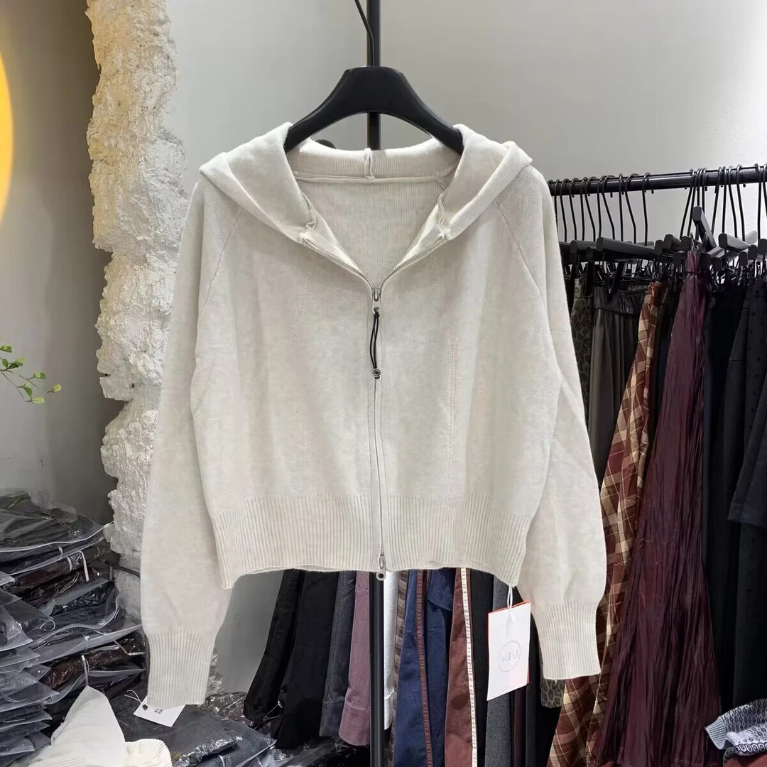 【艳子家】插肩袖连帽针织衫长袖时尚休闲短款