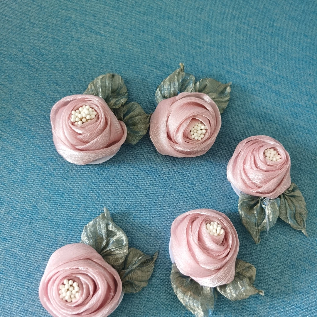 270号立体泡泡纱花朵玫瑰花胸花材料衣服装饰叶子花朵手工diy