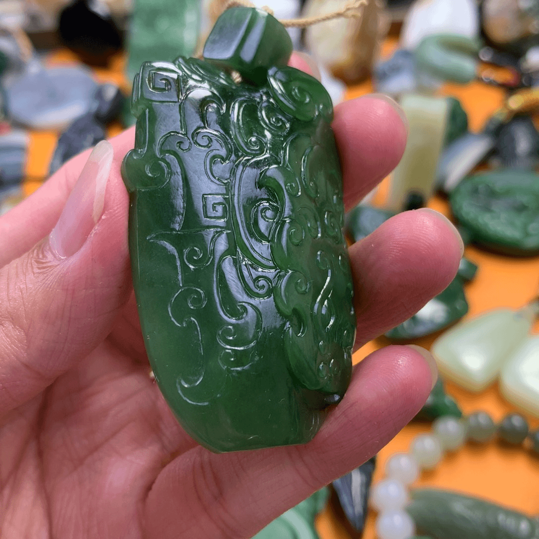 和田玉挂件未镶嵌