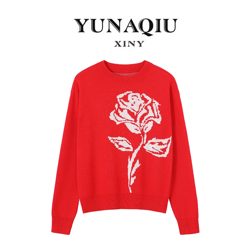 YUNAQIU-3013红色圆领提花宽松时尚秋冬季毛衣长袖套头休闲针织衫