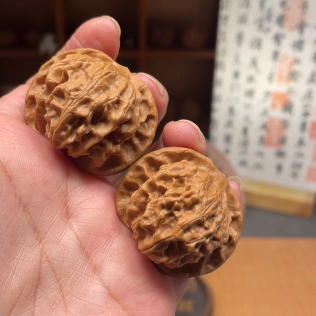 【闪购商品】文玩核桃把件40白蛇谷