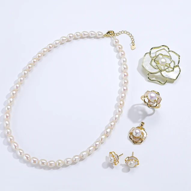 【芊兮甄选】“赵露思“同款项链+山茶花套装天然珍珠