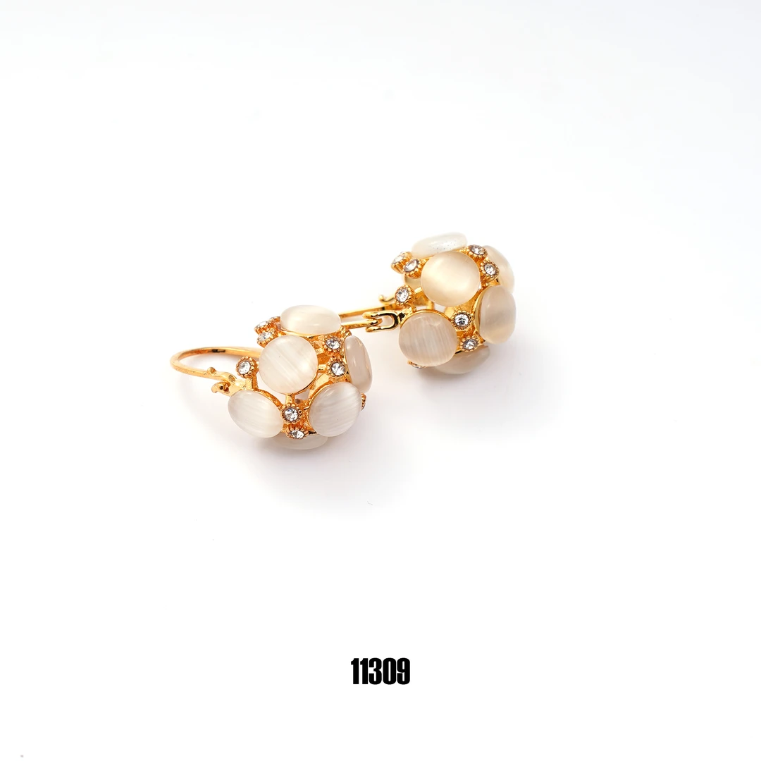 铜合金合成锆石耳饰 11309气质时尚百搭复古古风简约优雅法式耳环