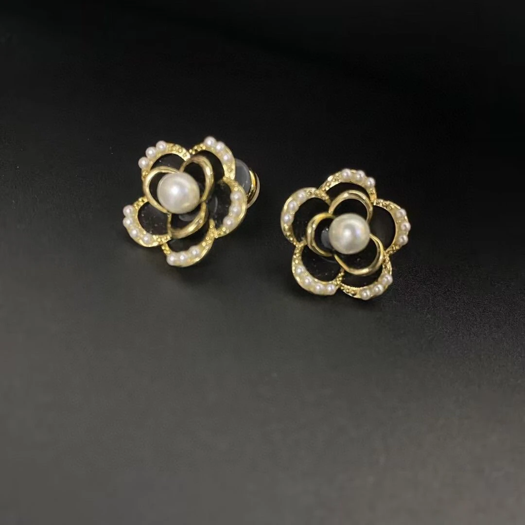 铜合金耳饰 《货号6475》1010山茶花耳钉