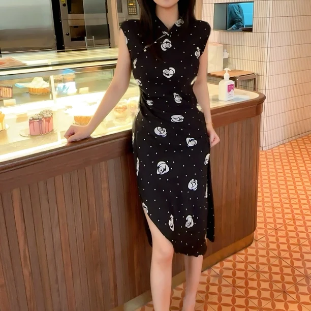 新中式斜襟小捏褶显瘦玫瑰波点旗袍连衣裙