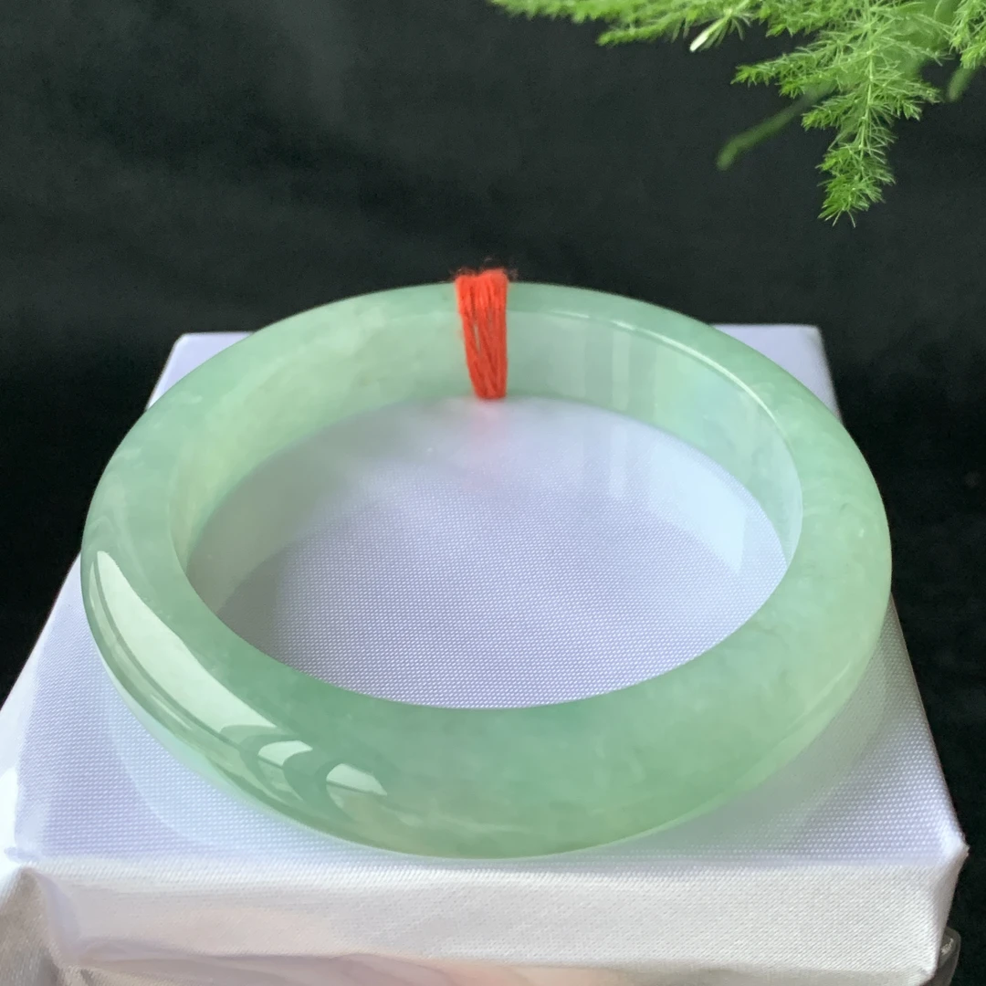 缅甸翡翠手镯冰绿正圈a货编号7115尺寸58