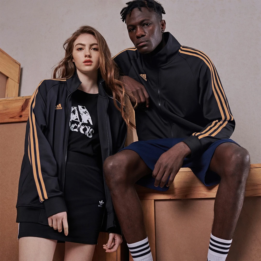 adidas/阿迪达斯新款外套速干金色条纹夹克黑色潮流百搭TR30J1-BG