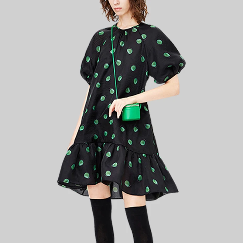 波点印花宽松显瘦连衣裙女2025年夏装新款设计感减龄荷叶边A字裙