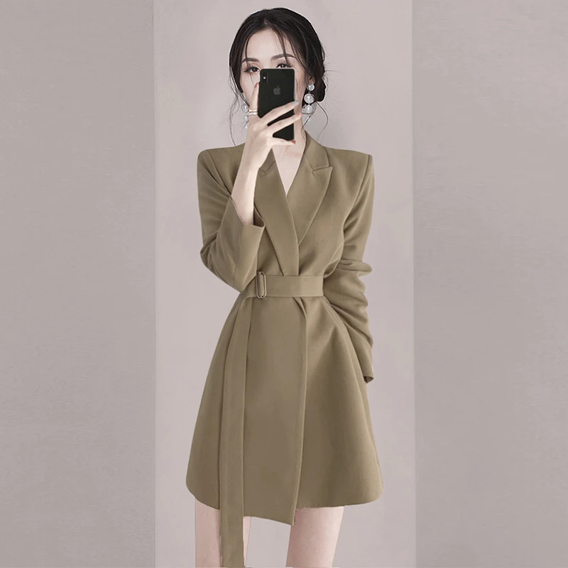 女神范高级感西装外套新款女装显高时尚OL通勤收腰7730