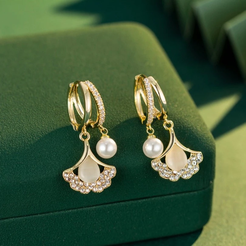 925银耳饰 银杏叶轻奢耳扣防过敏时尚气质百搭耳环高级感耳饰精致