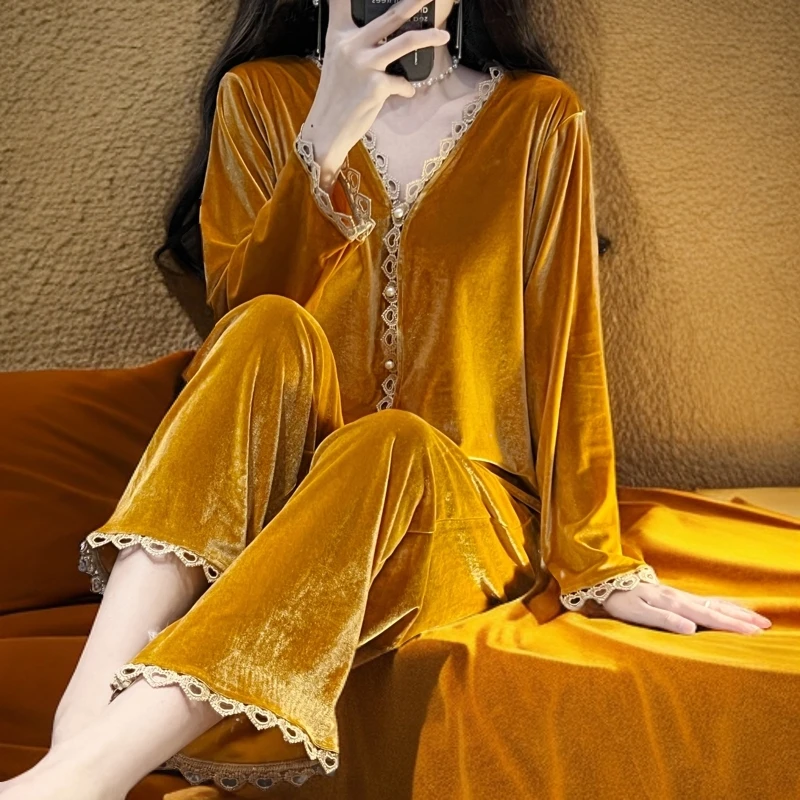 高级感丝绒法式宫廷睡衣女秋冬季甜美V领花边春秋新款家居服黄色