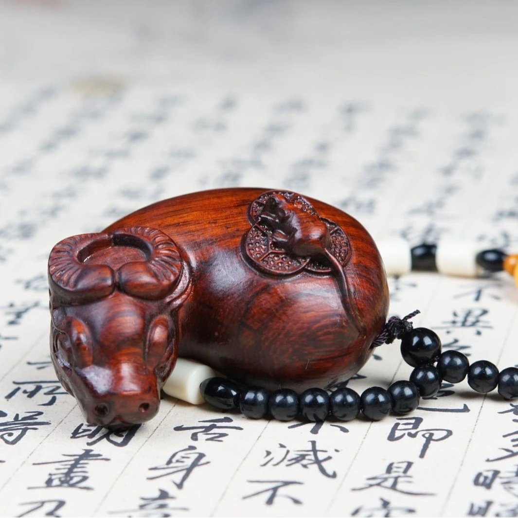 生肖【牛】紫檀木实木雕刻手把件挂件精雕车载装饰品随身文玩摆件
