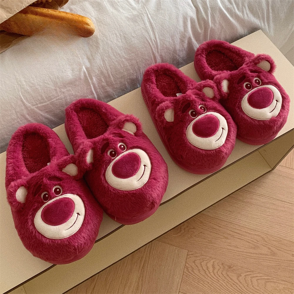细细条 冬季草莓熊保暖毛绒棉拖鞋男女休闲家用防滑情侣月子鞋ins