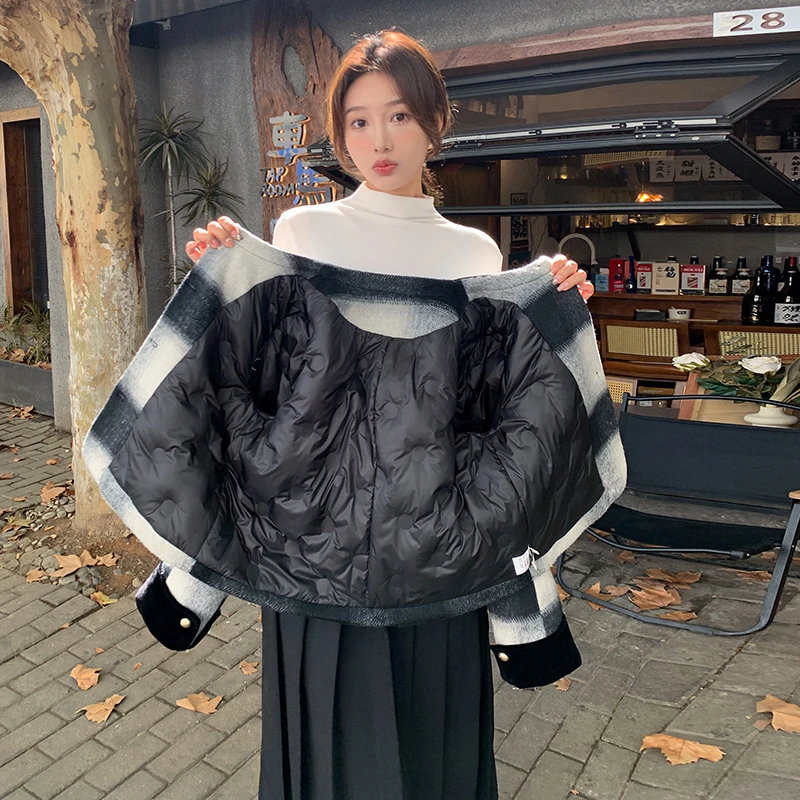 黑白格子小香风羽绒服外套女冬2023新款韩版短款小个子气质超好看