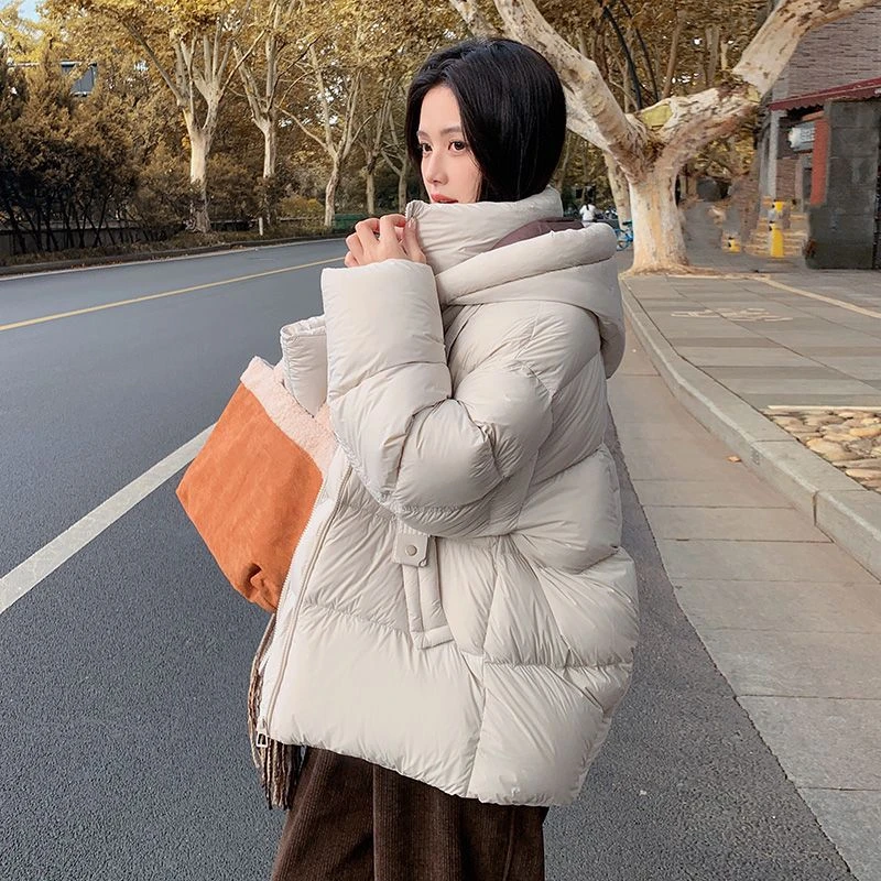 羽绒服女短款2024年新款90白鹅绒美拉德超轻加厚小个子泡芙冬外套