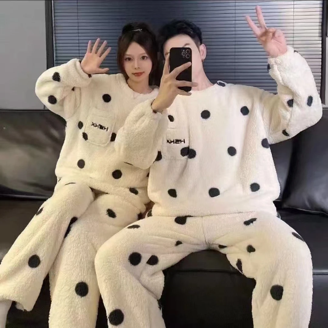 秋冬季珊瑚绒情侣款睡衣女加绒加厚卡通男士新款法兰绒家居服套装