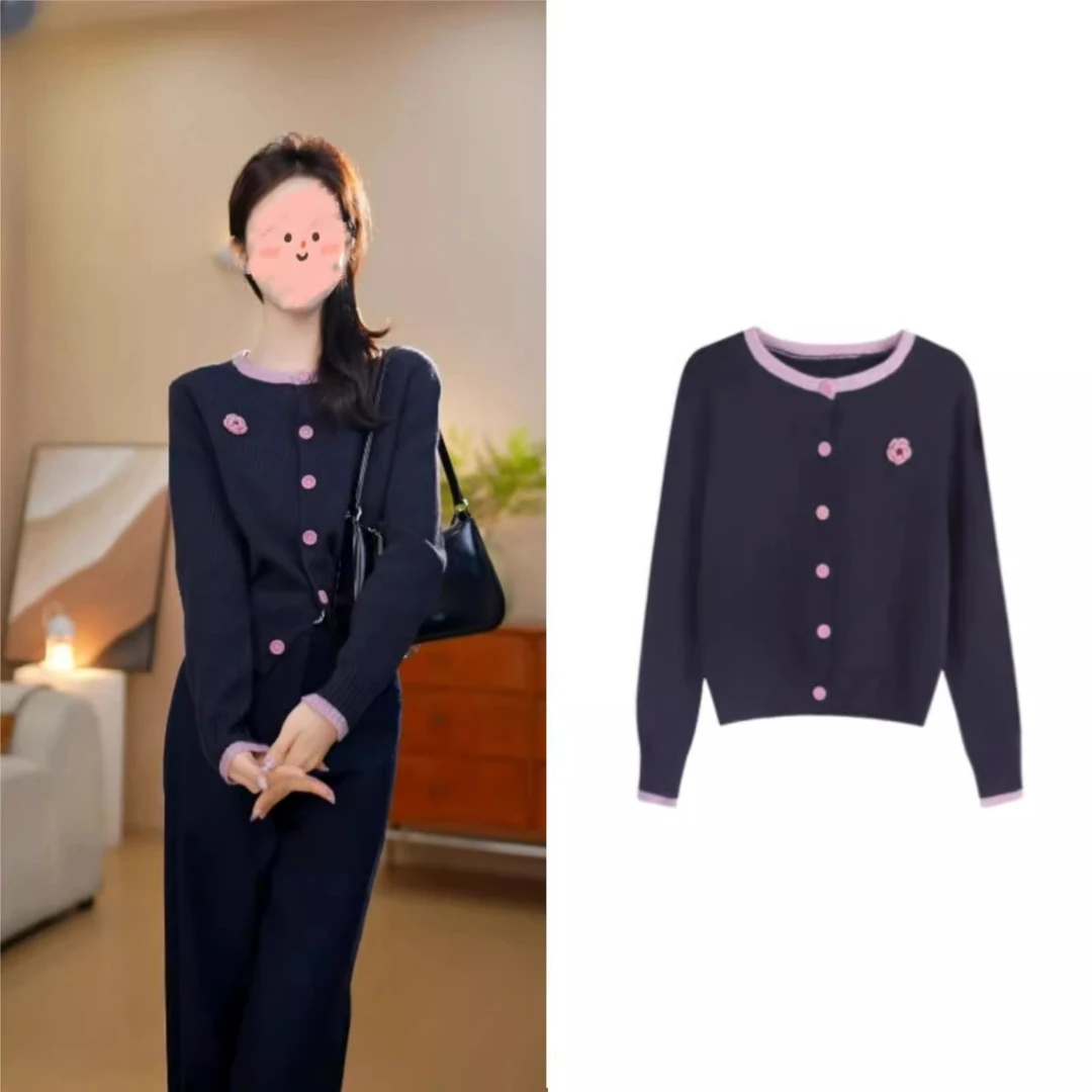 2024新款立体花朵上衣单排扣毛衣外套高级感藏青色针织开衫女秋冬