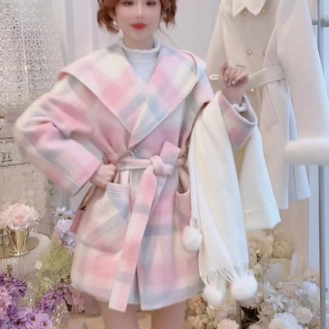 气质高级感连帽格子毛呢外套女装2024冬季新款温柔风夹棉大衣保暖