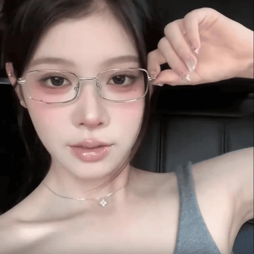 日系金丝边方形眼镜架女款潮复古小脸装饰素颜可配度数近视眼镜框