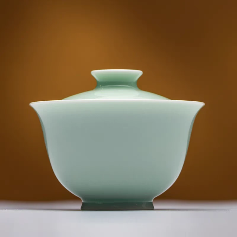 龙圣华苑 景德镇谷雨山房翠青釉文心盖碗 手工原矿绿茶岩茶盖碗