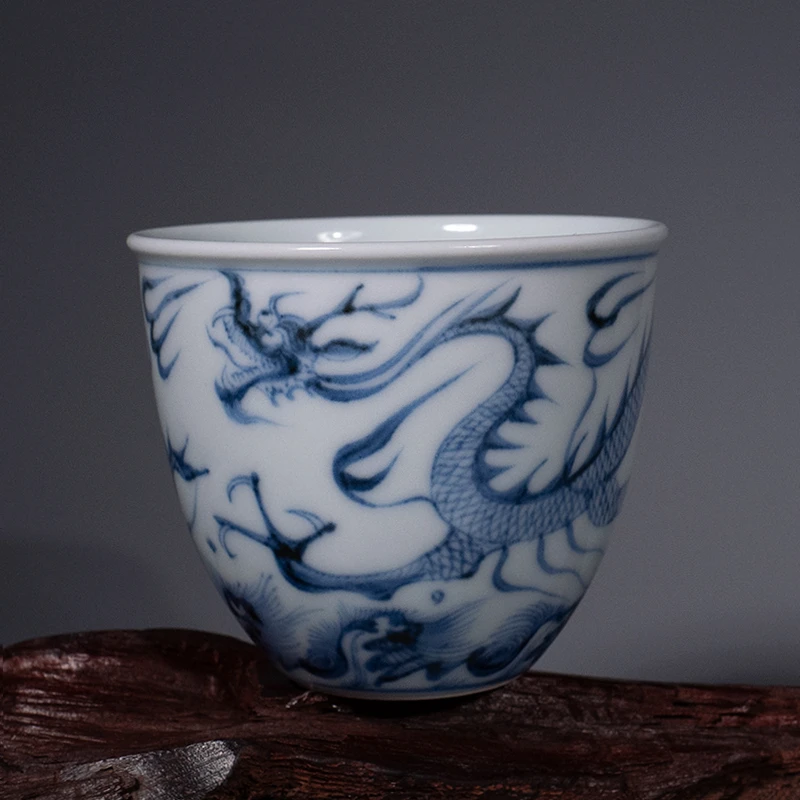 龙圣华苑 景德镇周棋稳溪兰仰元手绘仿元青花龙纹缸杯手握茶杯