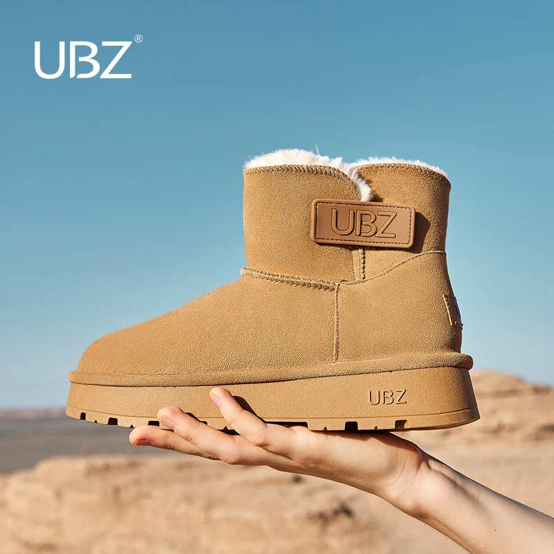 UBZ 防水雪地靴女厚底2024冬季新款增高时尚短靴防滑加绒面包棉鞋