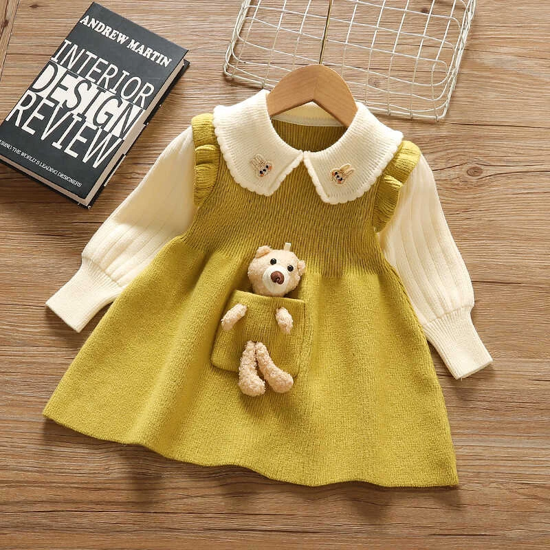 女童洋气加绒毛衣裙娃娃领连衣裙2025新款春秋儿童裙子周岁宝宝裙