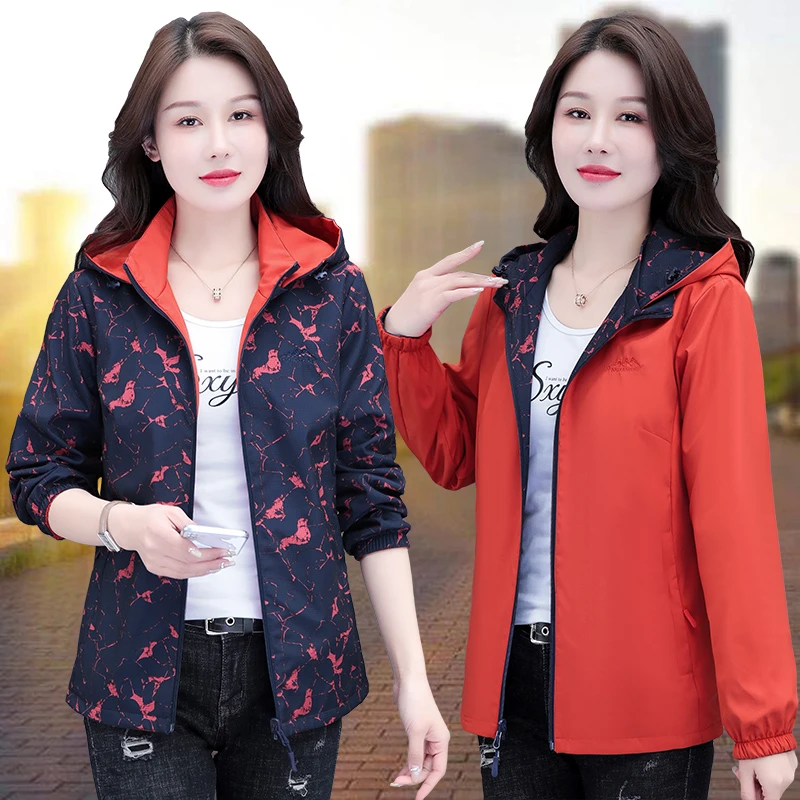 两面穿春秋薄款外套运动休闲户外防风防水透气登山服连帽冲锋衣女