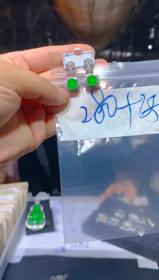 【闪购商品】定制翡翠未镶嵌34定制翡翠-多样性发货（发其一）