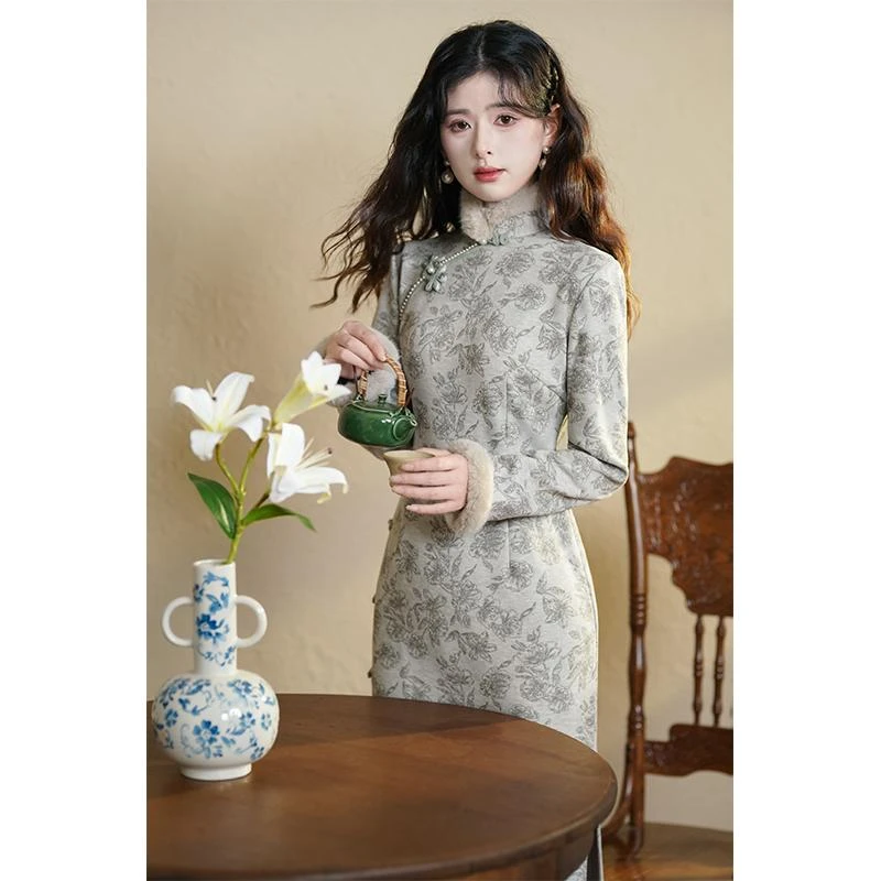 新中式长袖加绒加厚旗袍2025年秋冬新款高端气质日常可穿显瘦优雅