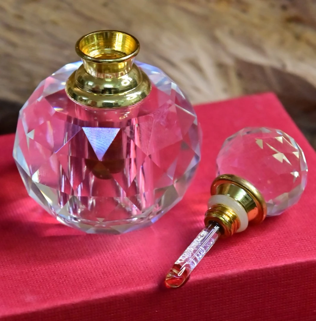 【博朝沉香】棋楠香薰精油留香舒缓浓缩放置涂抹儿童可用芳香持久