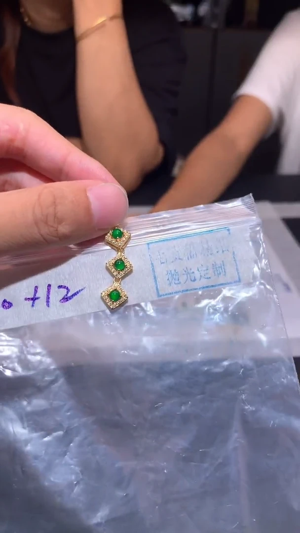 【闪购商品】定制翡翠未镶嵌059定制翡翠未镶嵌多样性拍一发一