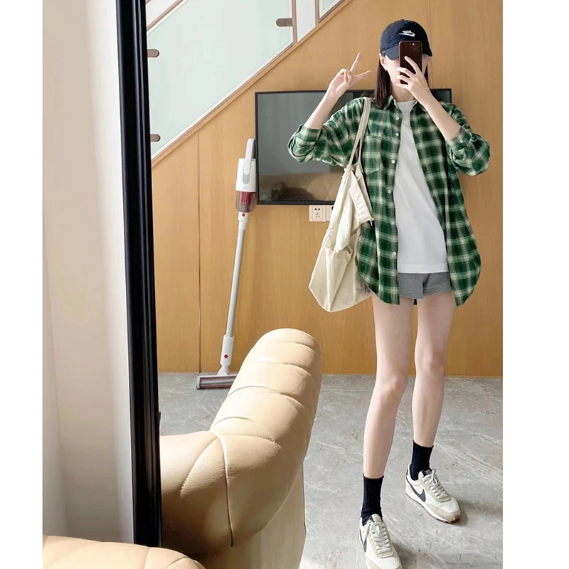 春夏百搭休闲宽松衬衫格纹长袖女外套韩版格子